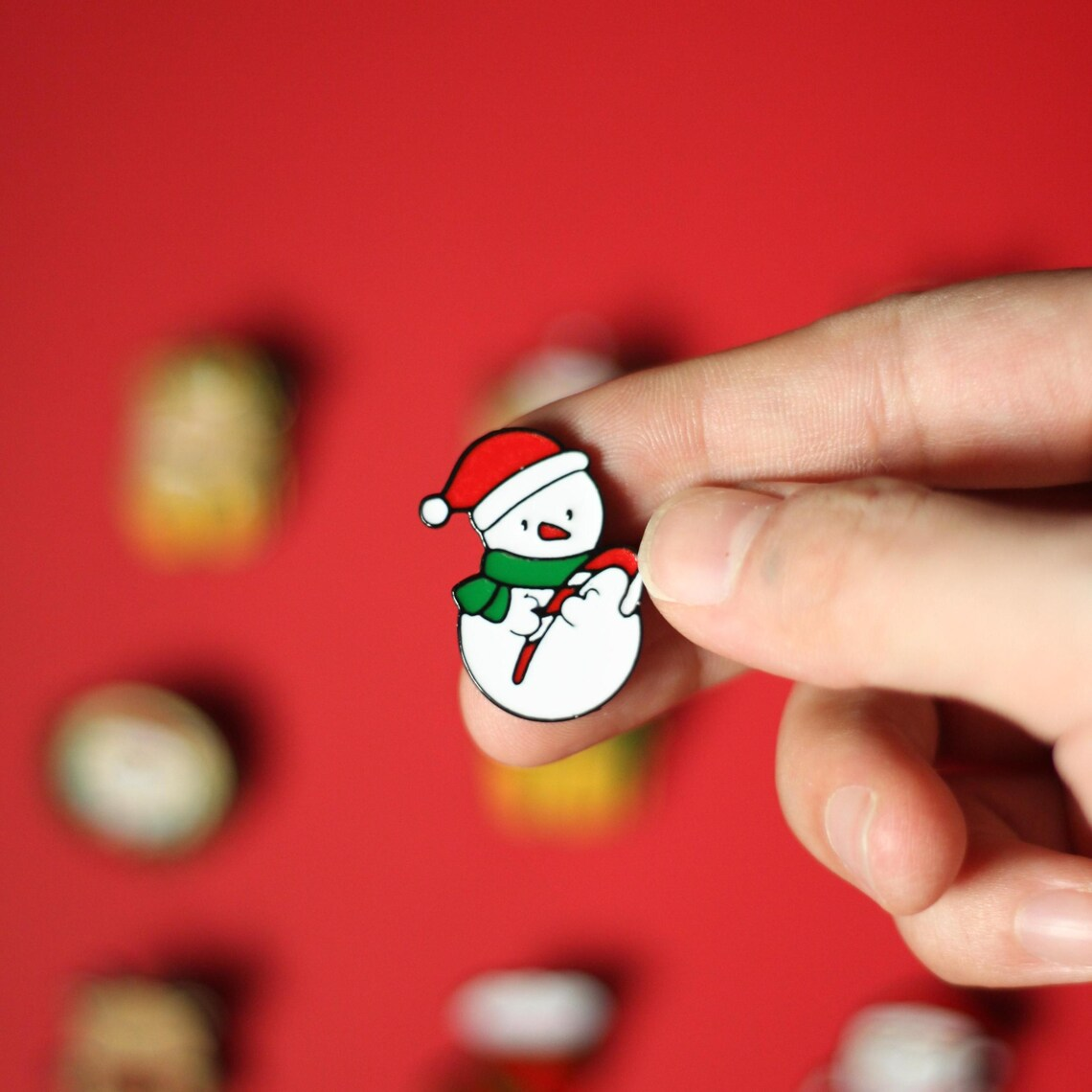 Customized Christmas Hard Enamel Commemorative Badge