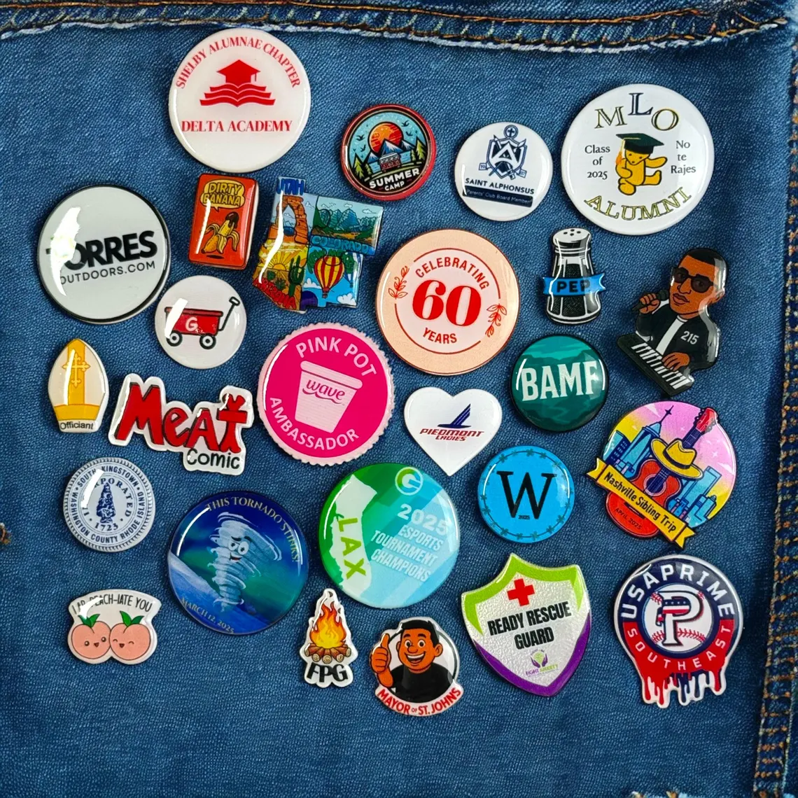 Customize Interesting And Cute Interactive Logo Epoxy Pins