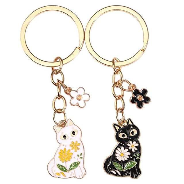 Custom Cute Couples Gifts Anime Metal Enamel Charms Couples Keychain